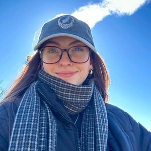 Meet your Posher, Genevieve